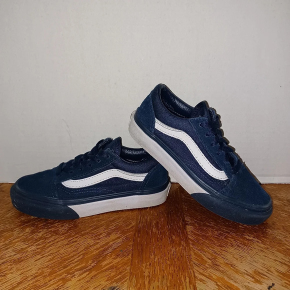 vans low top navy blue kids size 12.5 - 721277. Gently used in good condition se - Picture 1 of 10